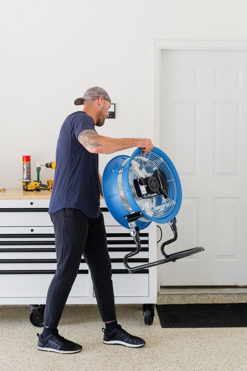 Blue 20-Inch 3-Speed Floor Fan U970