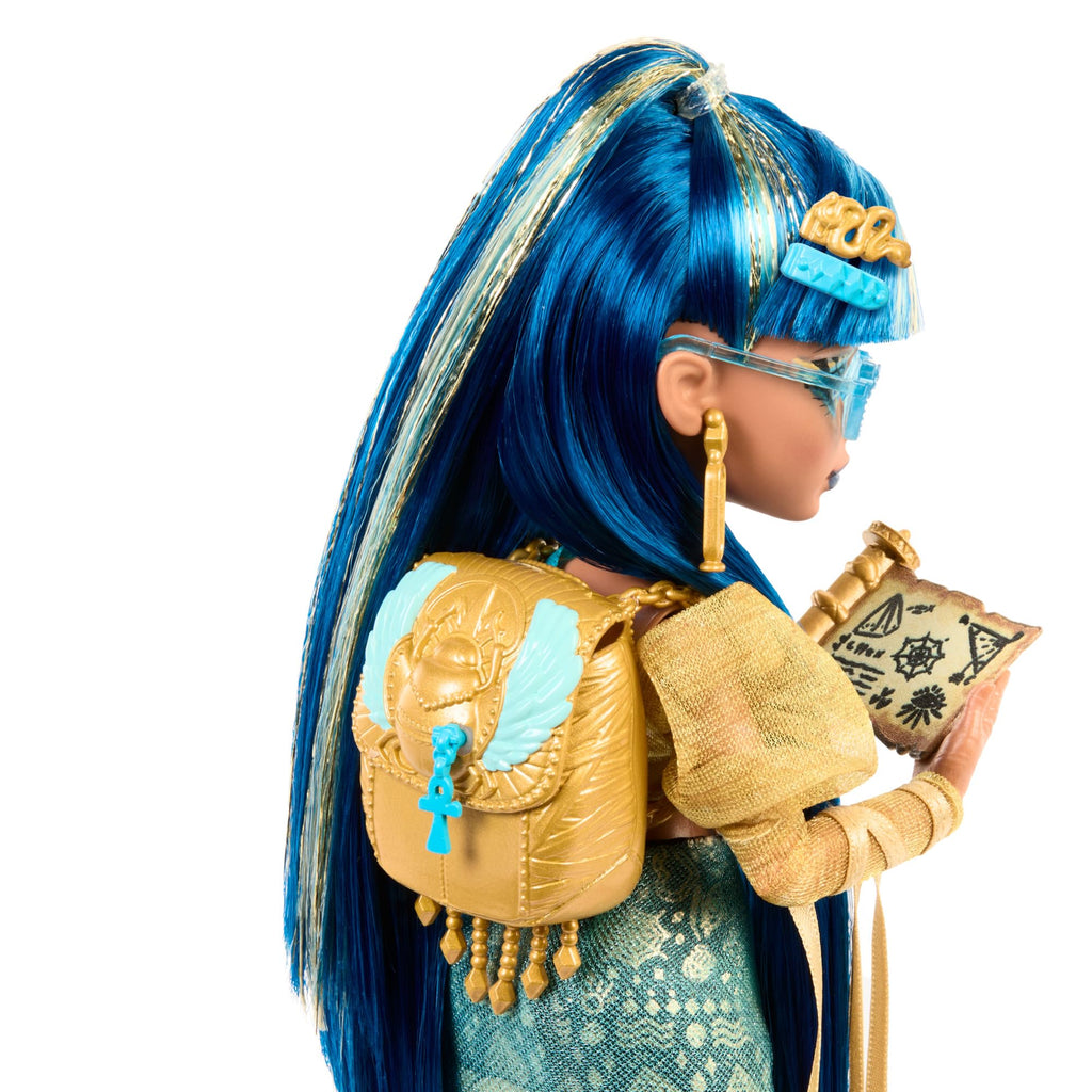 Doll in Golden Clothes W35201