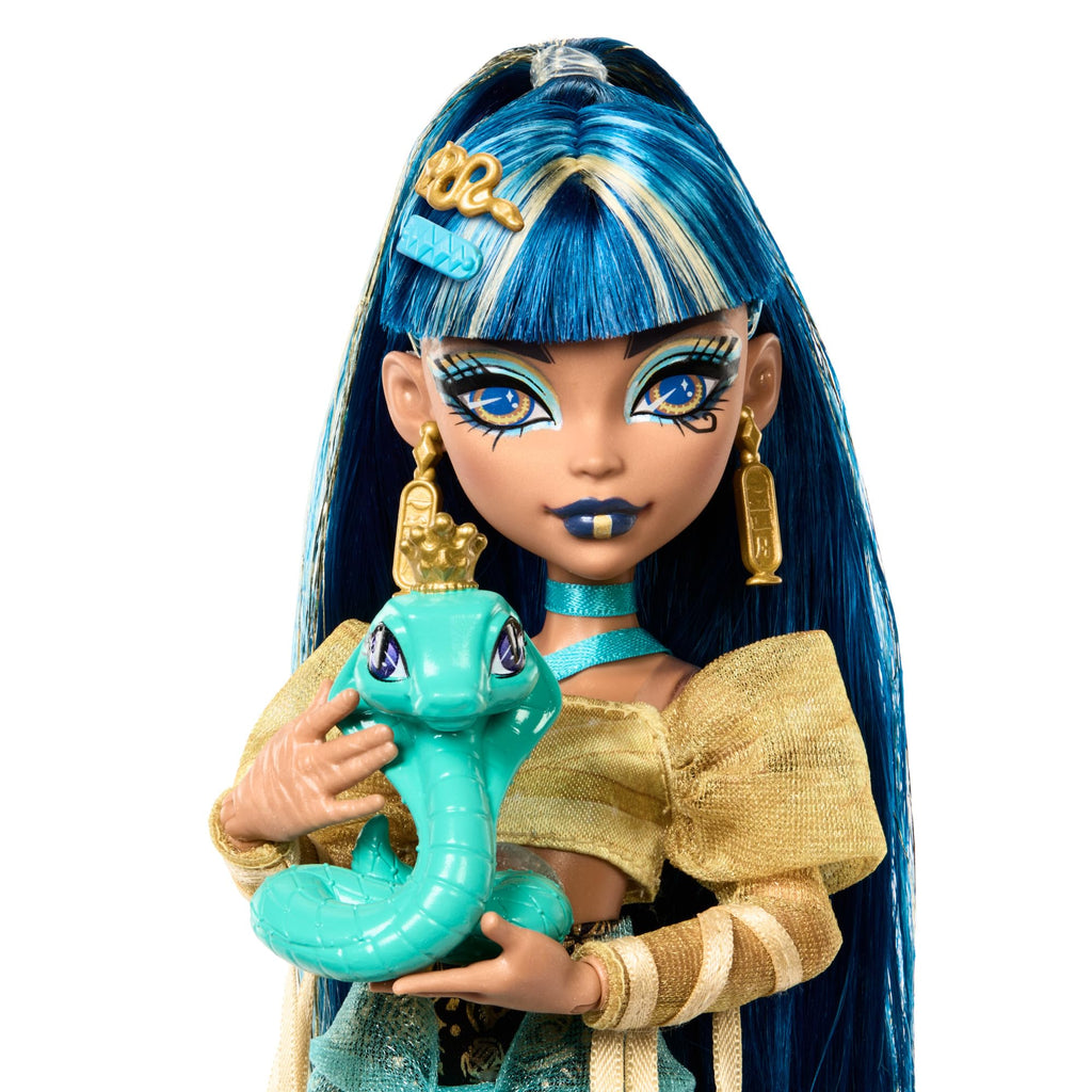 Doll in Golden Clothes W35201